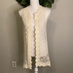 ThistlePearl Beautiful Lace vest